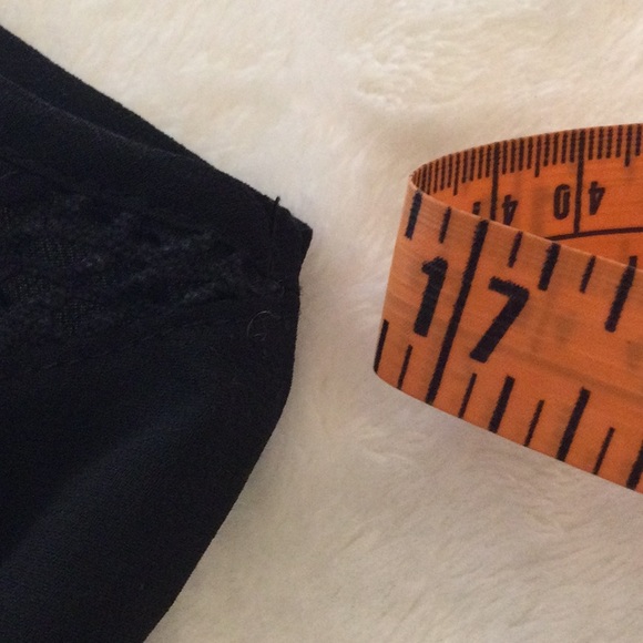 ⭐️ Forever 21 Lace, Sheer Mesh Midi Dress - Picture 6 of 14